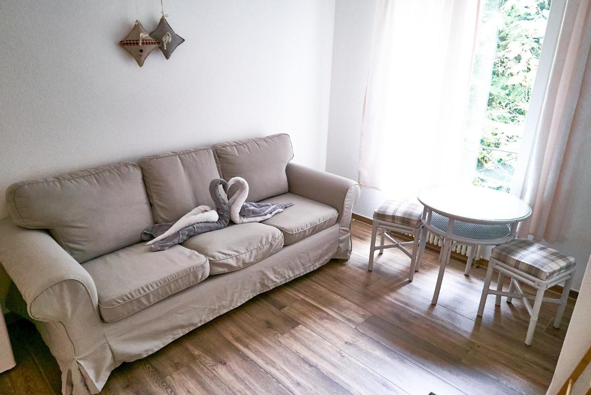 Family Room By Interlaken Parking Därligen Exteriér fotografie